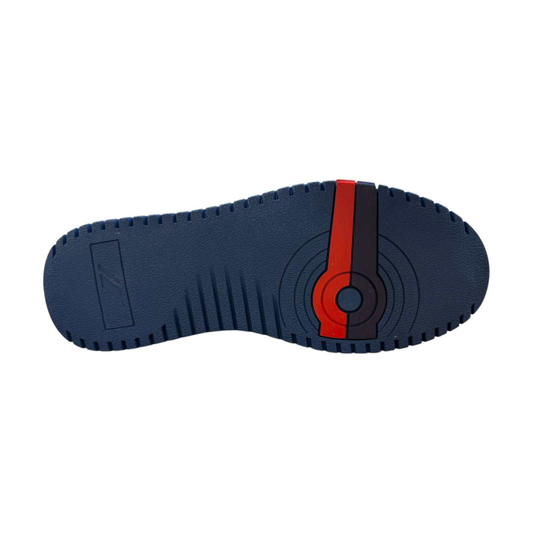 Field King in White and Blue Leather