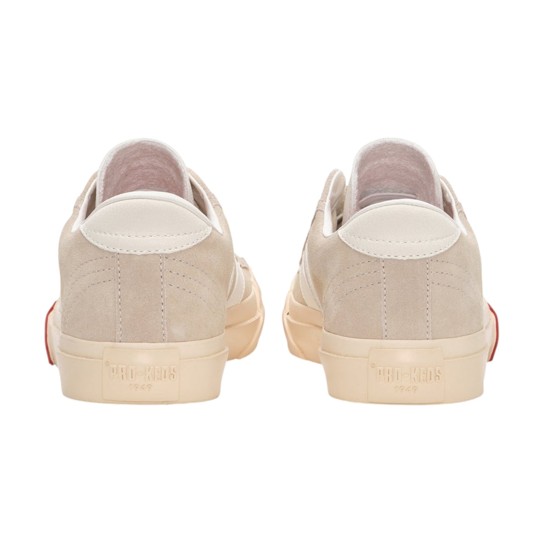 Royal Classic in Beige White Suede