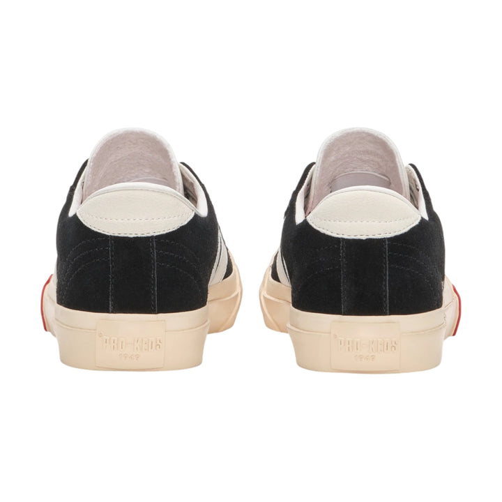 Royal Classic in Suede Black and White