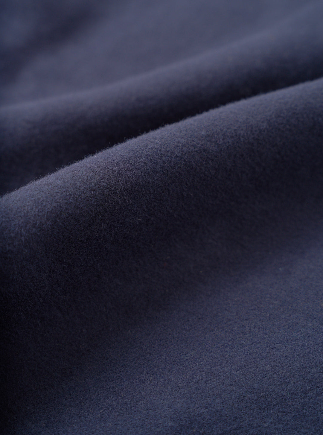 Universal Works Pleated Track Pant Comfort Moleskin Navy Blu - foto 4